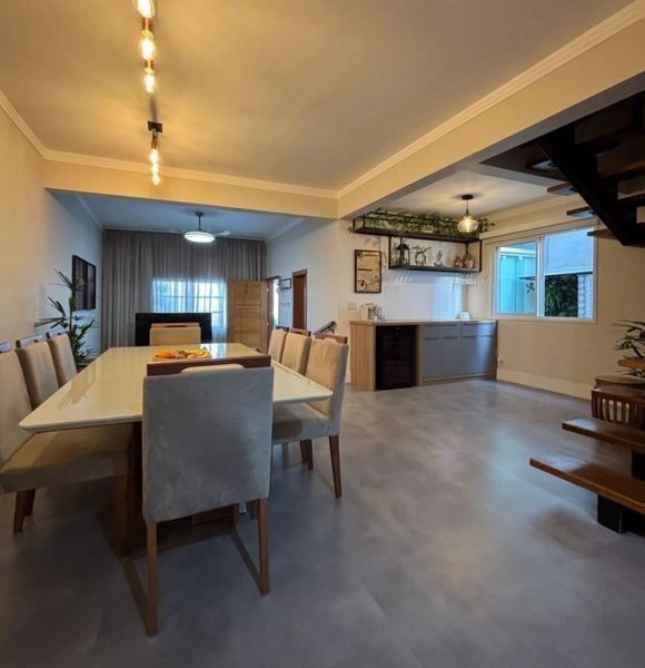 Casa para venda no aconchegante Villagio di San Francesco em Jundiaí: 2ª foto da galeria de imagens do imóvel