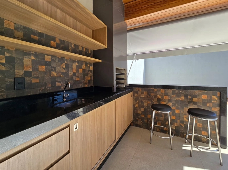 Linda casa em Villagio à venda no Villagio di Montalcino em Vinhedo.: 4ª foto da galeria de imagens do imóvel