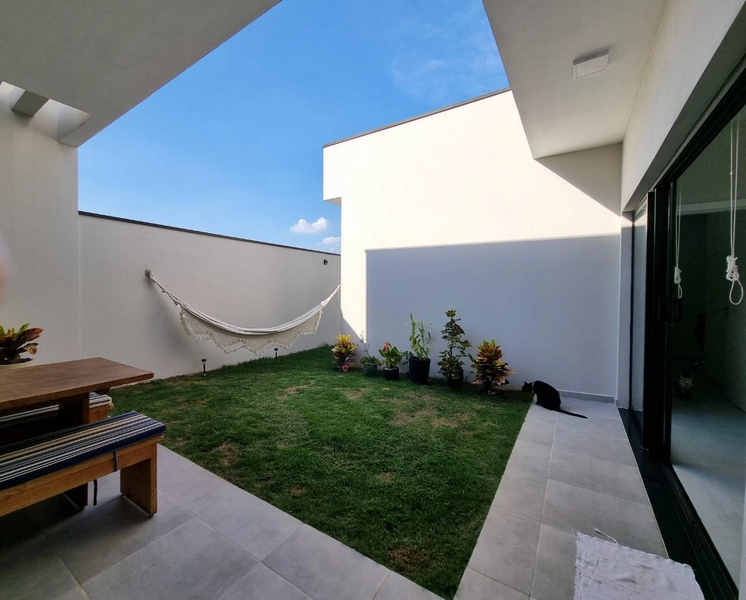 Casa térrea à venda. Com conceito moderno e em ótima localização - Bairro Pinhei: 25ª foto da galeria de imagens do imóvel