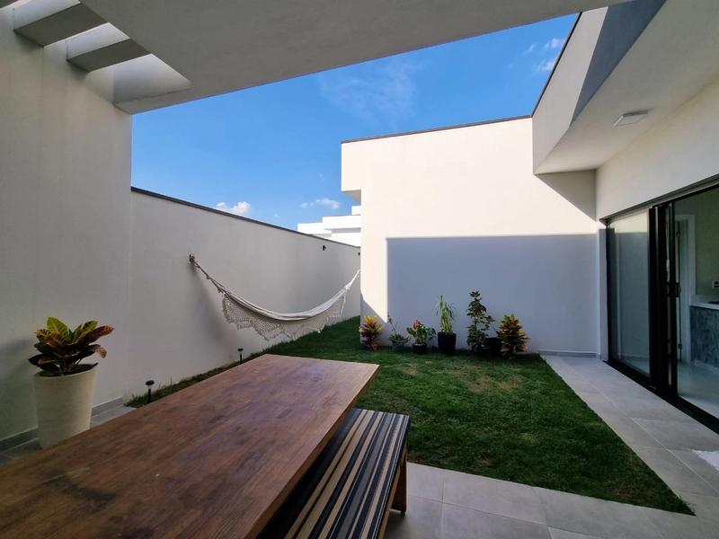 Casa térrea à venda. Com conceito moderno e em ótima localização - Bairro Pinhei: 24ª foto da galeria de imagens do imóvel