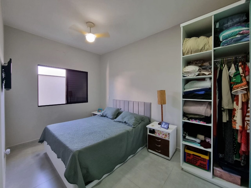 Casa térrea à venda. Com conceito moderno e em ótima localização - Bairro Pinhei: 13ª foto da galeria de imagens do imóvel
