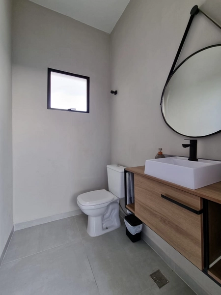 Casa térrea à venda. Com conceito moderno e em ótima localização - Bairro Pinhei: 26ª foto da galeria de imagens do imóvel