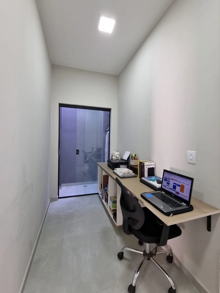 Casa térrea à venda. Com conceito moderno e em ótima localização - Bairro Pinhei: 21ª foto da galeria de imagens do imóvel