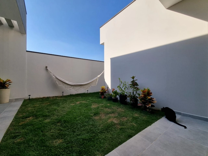 Casa térrea à venda. Com conceito moderno e em ótima localização - Bairro Pinhei: 17ª foto da galeria de imagens do imóvel
