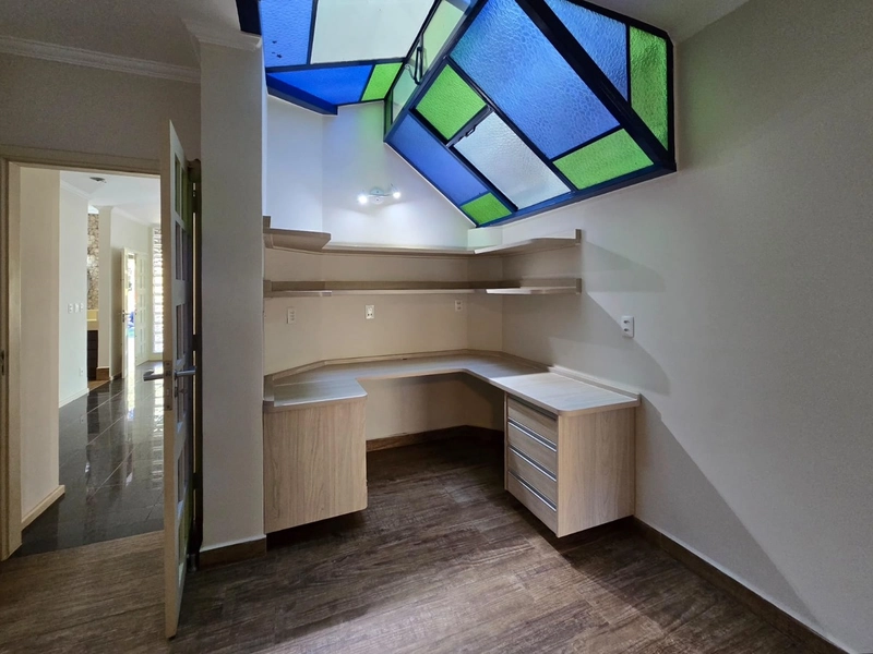 Casa grande para locação - no elegante Condomínio Marambaia em Vinhedo: 39ª foto da galeria de imagens do imóvel