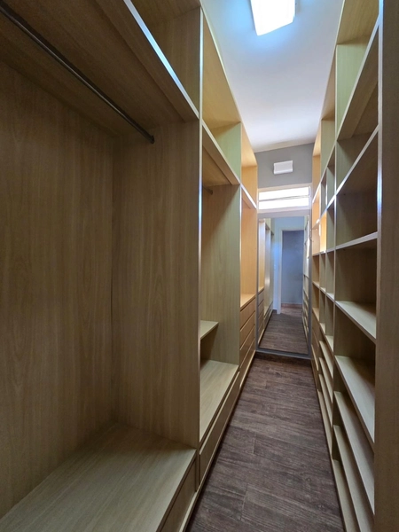 Casa grande para locação - no elegante Condomínio Marambaia em Vinhedo: 33ª foto da galeria de imagens do imóvel