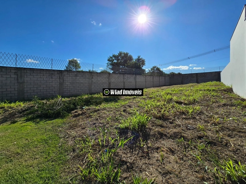 Ótimo Terreno plano a venda no condomínio Portal do Bosque em Louveira