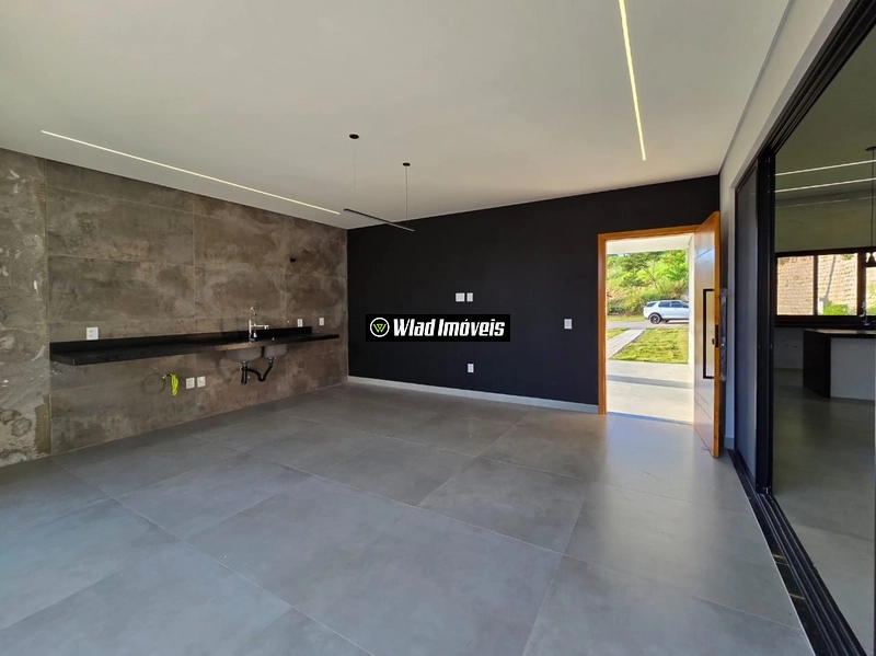 Casa térrea e nova à venda no condomínio fechado Terra Caxambu, em Jun: 12ª foto da galeria de imagens do imóvel