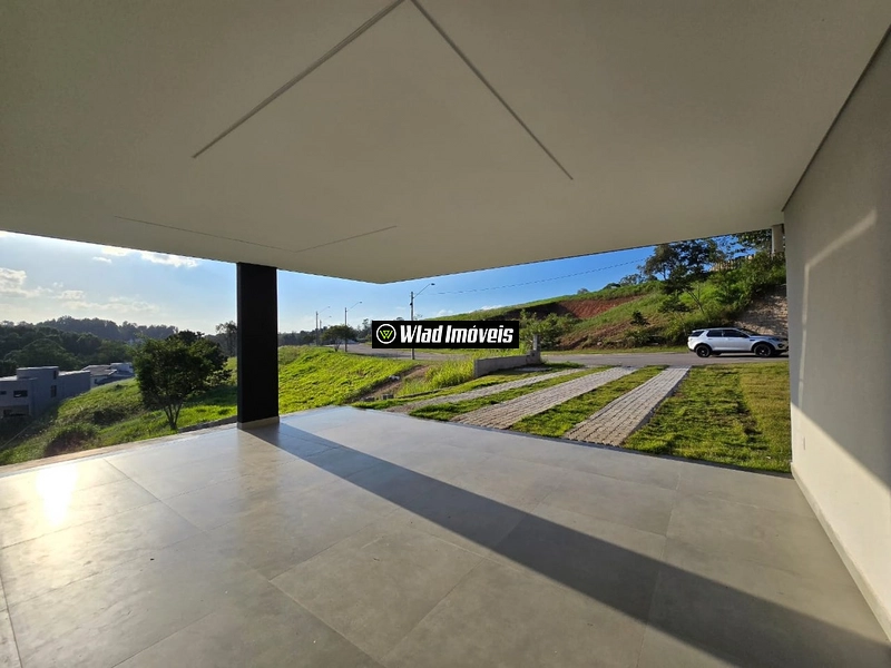 Casa térrea e nova à venda no condomínio fechado Terra Caxambu, em Jun: 19ª foto da galeria de imagens do imóvel