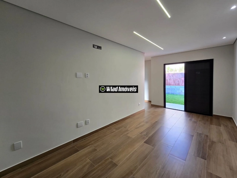 Casa térrea e nova à venda no condomínio fechado Terra Caxambu, em Jun: 36ª foto da galeria de imagens do imóvel