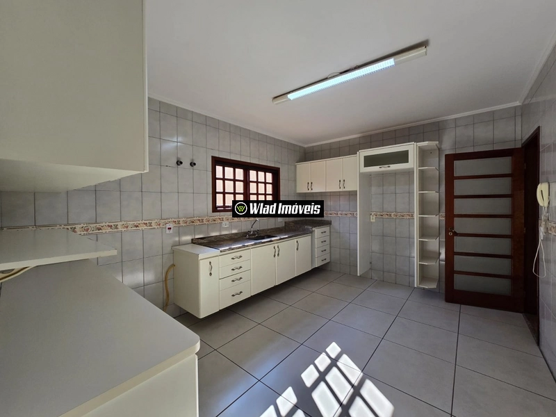 Casa térrea para venda ou locação no Condomínio Marambaia em Vinhedo: 19ª foto da galeria de imagens do imóvel