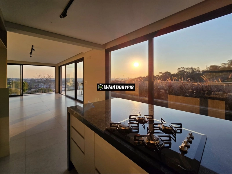 Casa Nova a venda em condomínio de Vinhedo com vista espetacular.: 1ª foto da galeria de imagens do imóvel