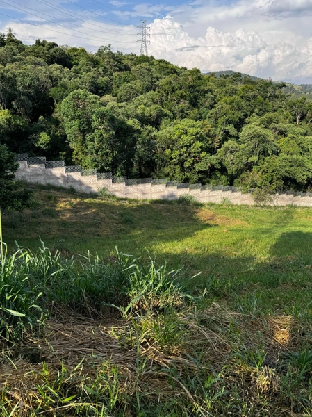 Terrenos no Condomínio Campo de Toscana para venda com 800 a 1.600 m²m, com ótim: 9ª foto da galeria de imagens do imóvel