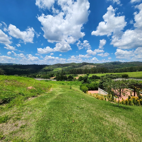 Terrenos no Condomínio Campo de Toscana para venda com 800 a 1.600 m²m, com ótim: 4ª foto da galeria de imagens do imóvel