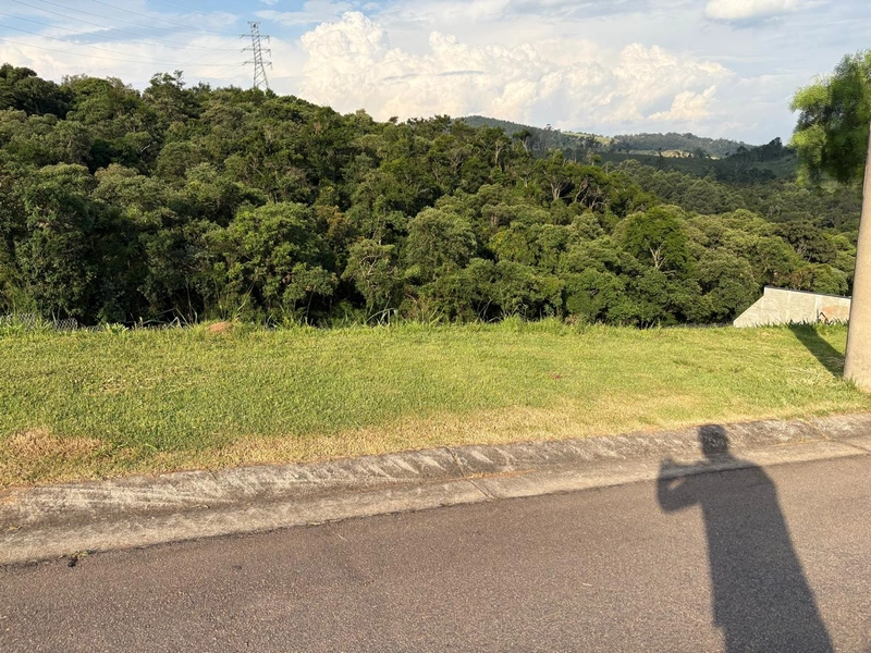 Terrenos no Condomínio Campo de Toscana para venda com 800 a 1.600 m²m, com ótim: 7ª foto da galeria de imagens do imóvel