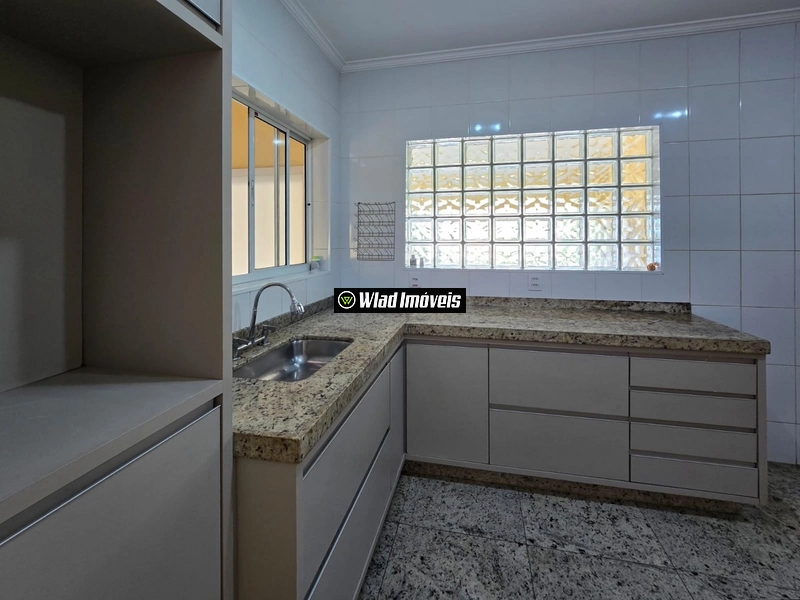 Casa térrea para venda fase de modernização no Grape Village Vinhedo: 11ª foto da galeria de imagens do imóvel