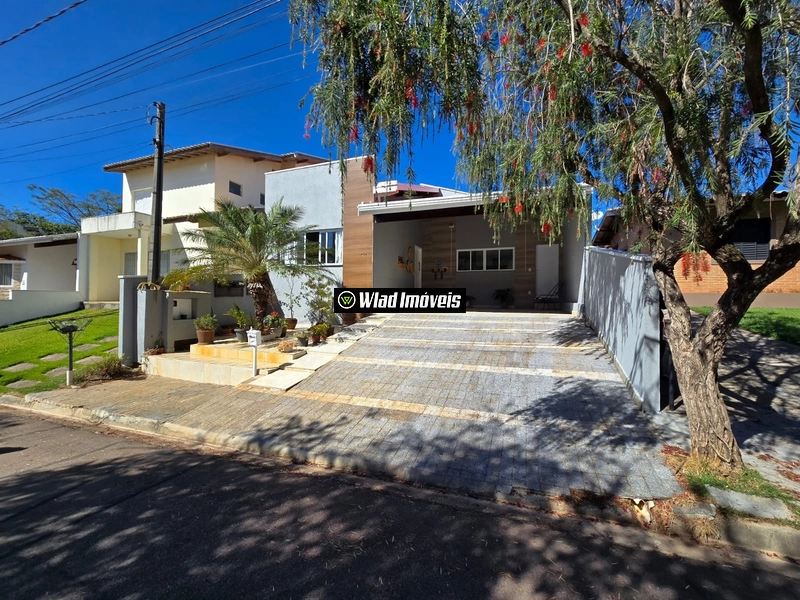 Casa térrea para venda com edícula Condomínio Grape Village em Vinhedo: 1ª foto da galeria de imagens do imóvel