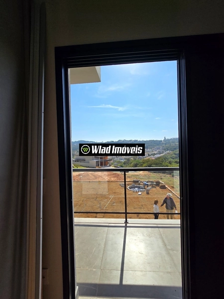 Casa nova e com linda vista à venda no Recanto das Palmas em Vinhedo: 13ª foto da galeria de imagens do imóvel
