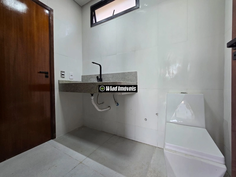 Casa nova e com linda vista à venda no Recanto das Palmas em Vinhedo: 9ª foto da galeria de imagens do imóvel