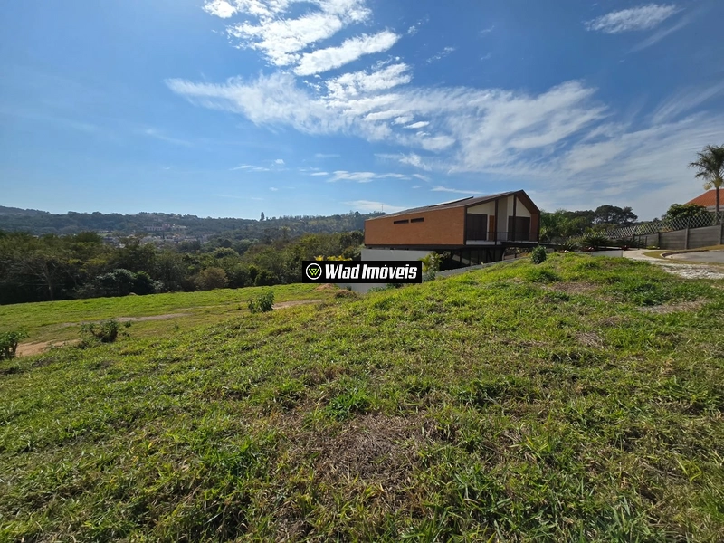 Terreno com 800 m² à venda no condomínio Recanto das Palmas em Vinhedo: 1ª foto da galeria de imagens do imóvel