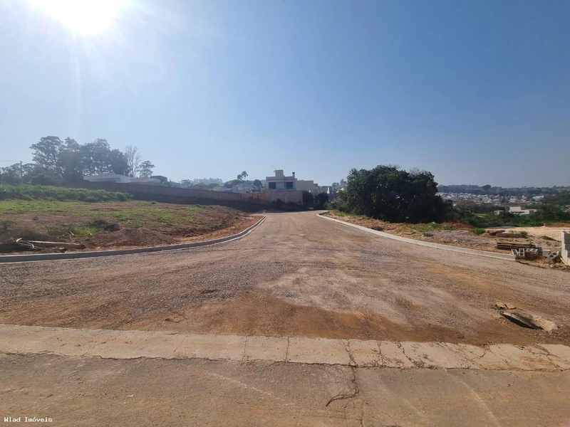 Terreno para Venda em Vinhedo / SP no bairro Fazenda Santana: 5ª foto da galeria de imagens do imóvel