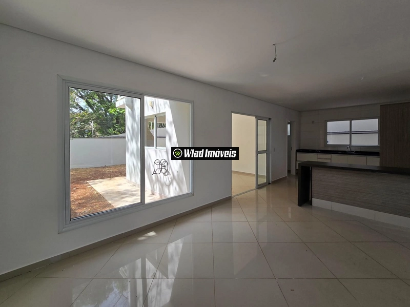 Casa moderna e vista para o verde à venda no Grape Village em Vinhedo: 15ª foto da galeria de imagens do imóvel