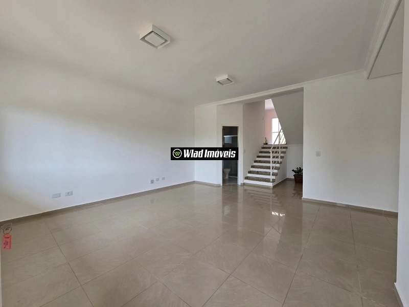 Casa venda 4 quartos piscina Cond. Terras de São Francisco Vinhedo/SP: 8ª foto da galeria de imagens do imóvel