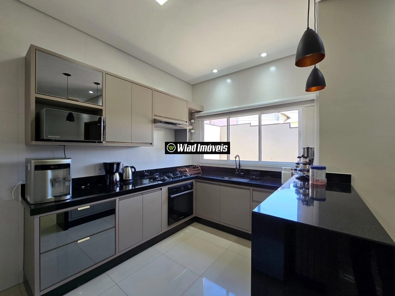 Casa térrea recém construída à venda em Vinhedo. Fora de condomínio: 26ª foto da galeria de imagens do imóvel