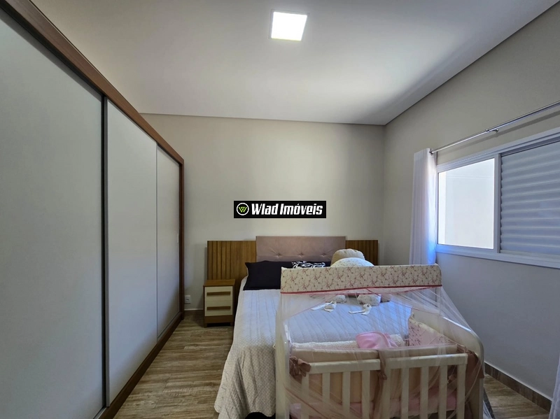 Casa térrea recém construída à venda em Vinhedo. Fora de condomínio: 12ª foto da galeria de imagens do imóvel