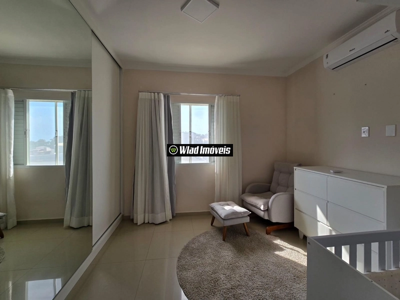 Casa moderna e semi-mobiliada à venda no Grape Village em Vinhedo: 21ª foto da galeria de imagens do imóvel