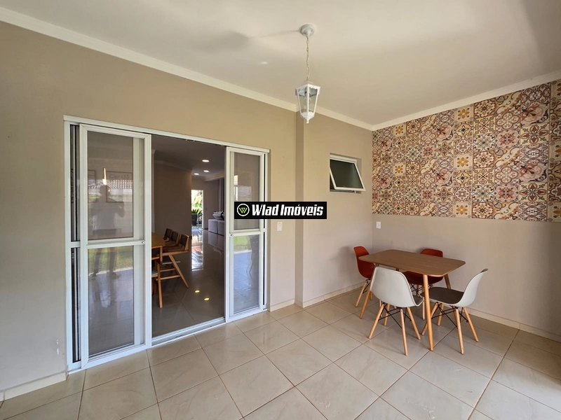 Casa moderna e semi-mobiliada à venda no Grape Village em Vinhedo: 41ª foto da galeria de imagens do imóvel