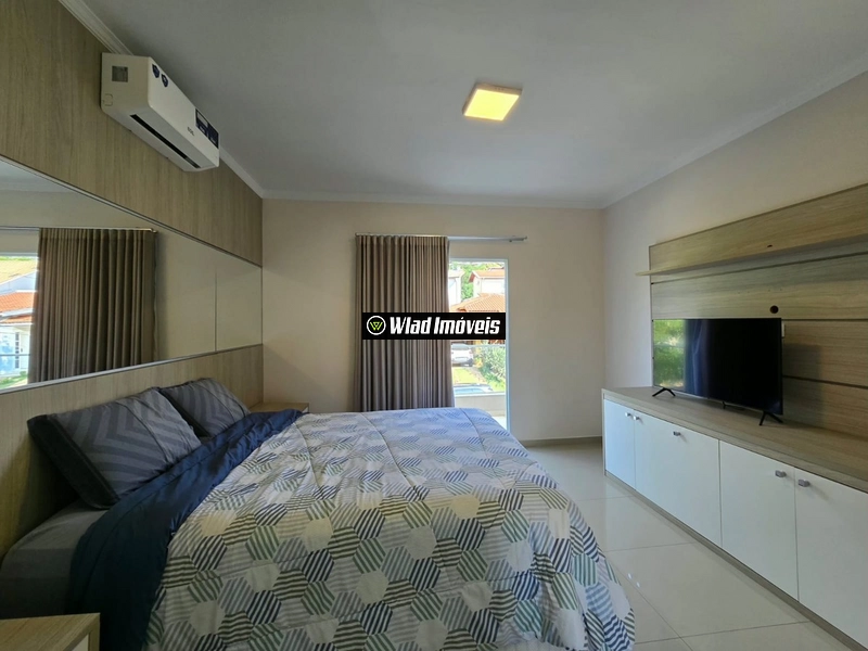 Casa moderna e semi-mobiliada à venda no Grape Village em Vinhedo: 8ª foto da galeria de imagens do imóvel