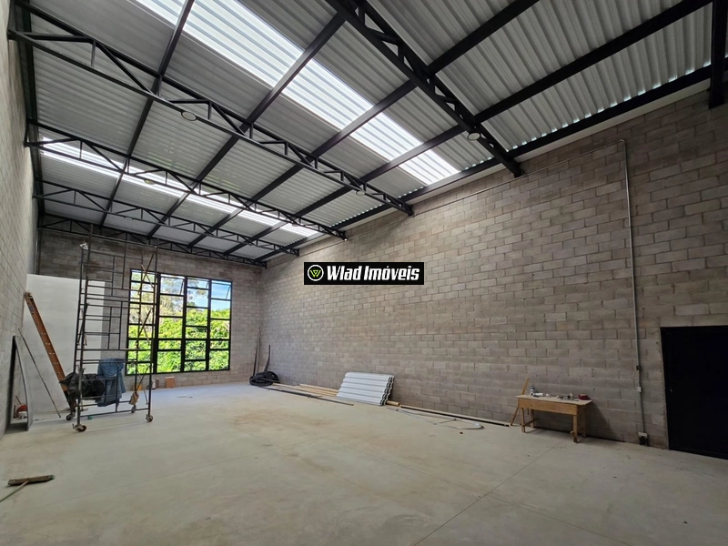 Galpão comercial novo Venda área útil construída 237m² Vinhedo: 3ª foto da galeria de imagens do imóvel