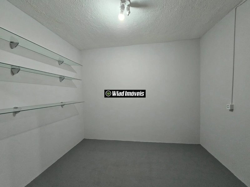 Loja térrea para locação na Capela em Vinhedo: 6ª foto da galeria de imagens do imóvel