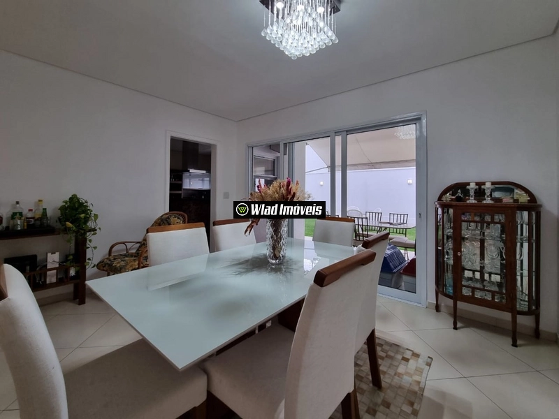 Casa moderna para locação Condomínio Grape Village em Vinhedo: 8ª foto da galeria de imagens do imóvel