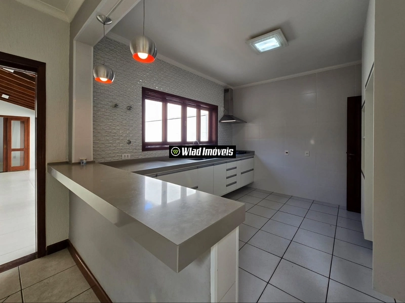 Ótima casa locação ou venda condomínio Grape Village Vinhedo 4 quartos: 4ª foto da galeria de imagens do imóvel