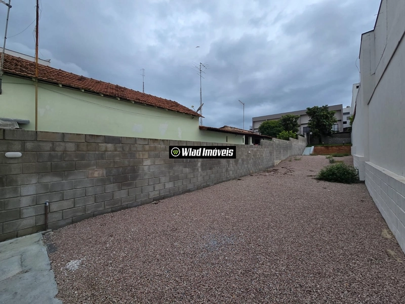 Terreno plano à venda com 261 m² em pleno centro comercial de Vinhedo: 8ª foto da galeria de imagens do imóvel