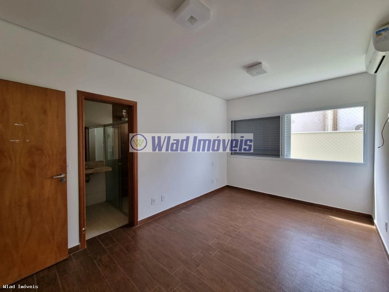 Casa em Condomínio para Venda em Vinhedo / SP no bairro Condomínio Campo de Tosc: 25ª foto da galeria de imagens do imóvel