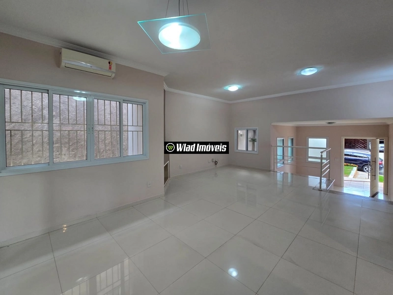 Excelente casa à venda 04 quartos Cond Jardim das Palmeiras Vinhedo: 2ª foto da galeria de imagens do imóvel