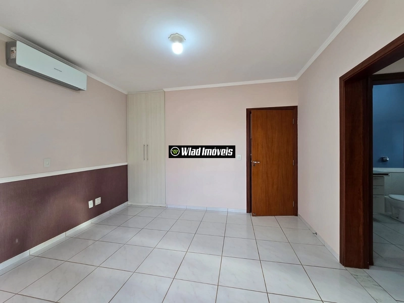 Excelente casa à venda 04 quartos Cond Jardim das Palmeiras Vinhedo: 35ª foto da galeria de imagens do imóvel