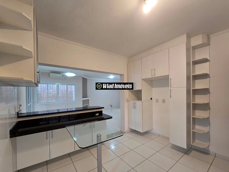 Excelente casa à venda 04 quartos Cond Jardim das Palmeiras Vinhedo: 4ª foto da galeria de imagens do imóvel