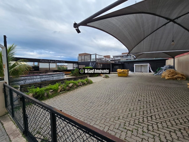 Terreno plano à venda em área comercial no Portal de Vinhedo