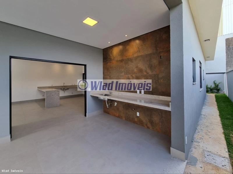 Casa para Venda em Vinhedo / SP no bairro Pinheirinho: 30ª foto da galeria de imagens do imóvel