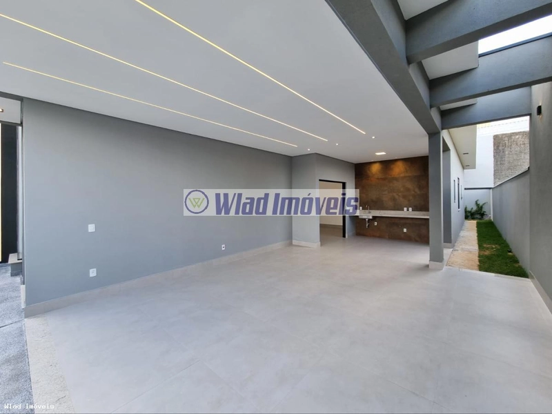 Casa para Venda em Vinhedo / SP no bairro Pinheirinho: 7ª foto da galeria de imagens do imóvel