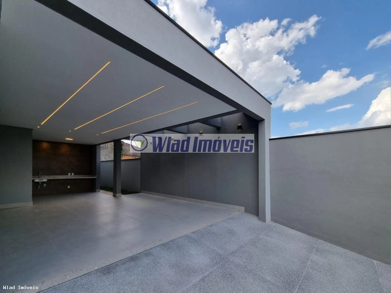Casa para Venda em Vinhedo / SP no bairro Pinheirinho: 17ª foto da galeria de imagens do imóvel