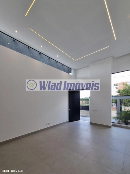 Casa para Venda em Vinhedo / SP no bairro Pinheirinho: 16ª foto da galeria de imagens do imóvel