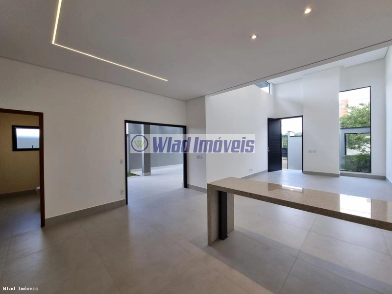 Casa para Venda em Vinhedo / SP no bairro Pinheirinho: 11ª foto da galeria de imagens do imóvel