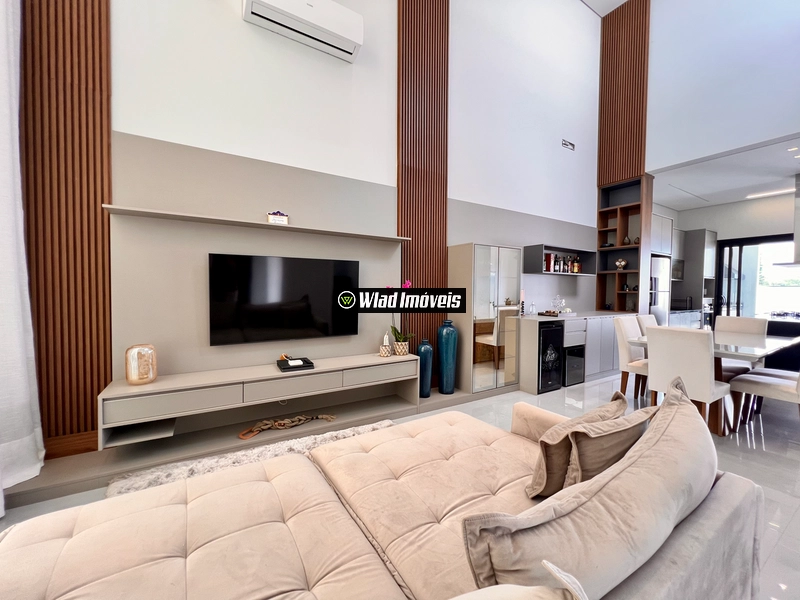 Casa térrea 03 suítes à venda condomínio Mont'alcino em Valinhos: 2ª foto da galeria de imagens do imóvel