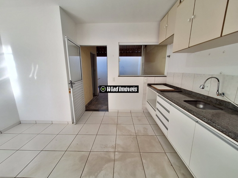 Casa tipo sobrado para locação em Vinhedo - Capela: 11ª foto da galeria de imagens do imóvel