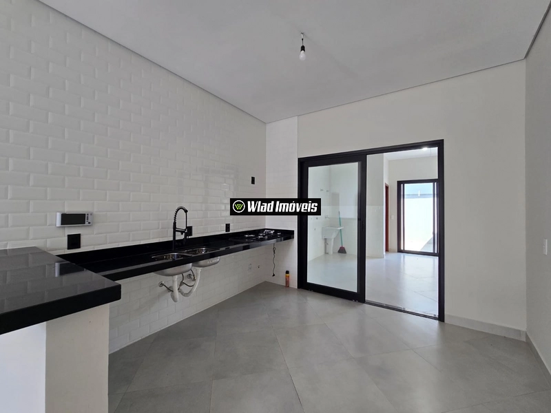 Casa térrea nova à venda em bairro residencial e seguro de Vinhedo: 5ª foto da galeria de imagens do imóvel